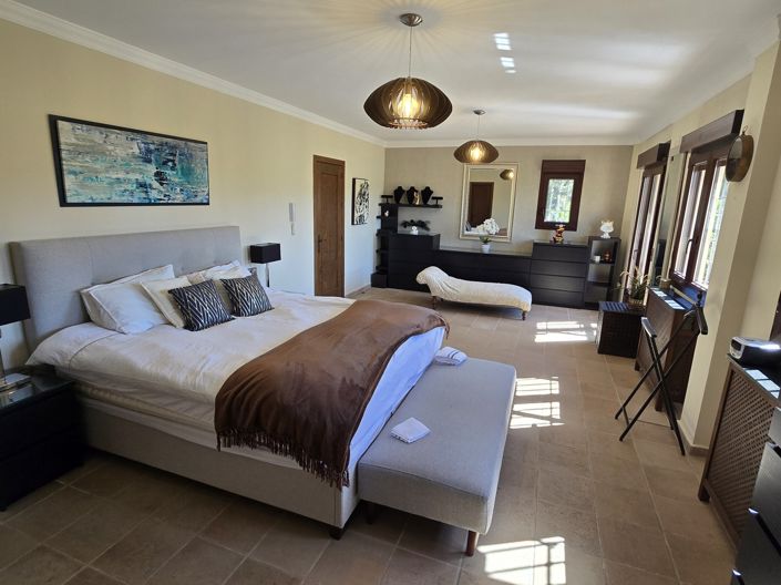 Image No.49-7 Bed Villa for sale