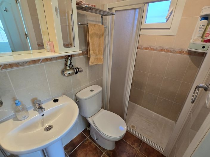 Image No.40-4 Bed Villa for sale