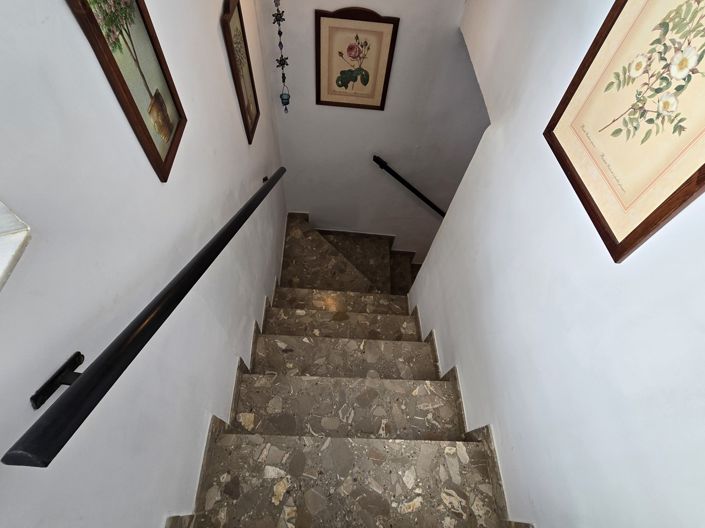 Image No.28-4 Bed Villa for sale