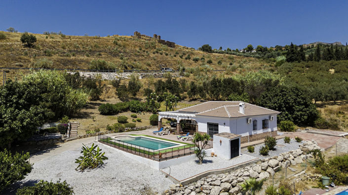 Image No.3-3 Bed Villa for sale