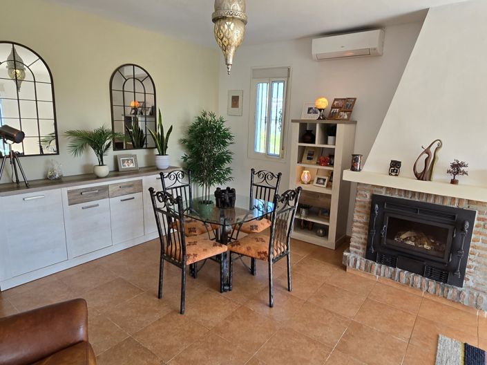 Image No.29-3 Bed Villa for sale