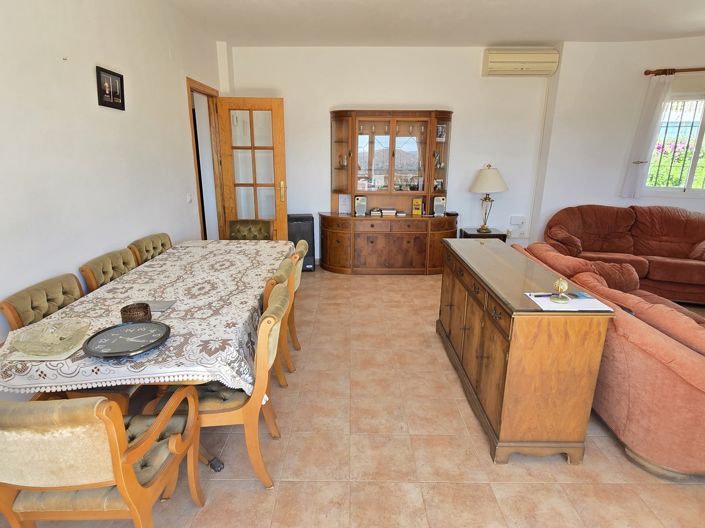 Image No.28-3 Bed Villa for sale