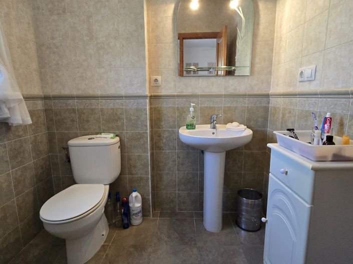 Image No.35-3 Bed Villa for sale