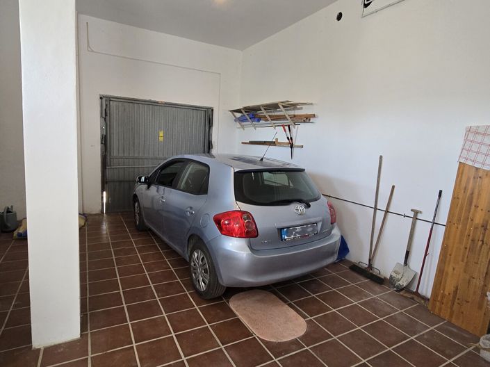 Image No.43-3 Bed Villa for sale