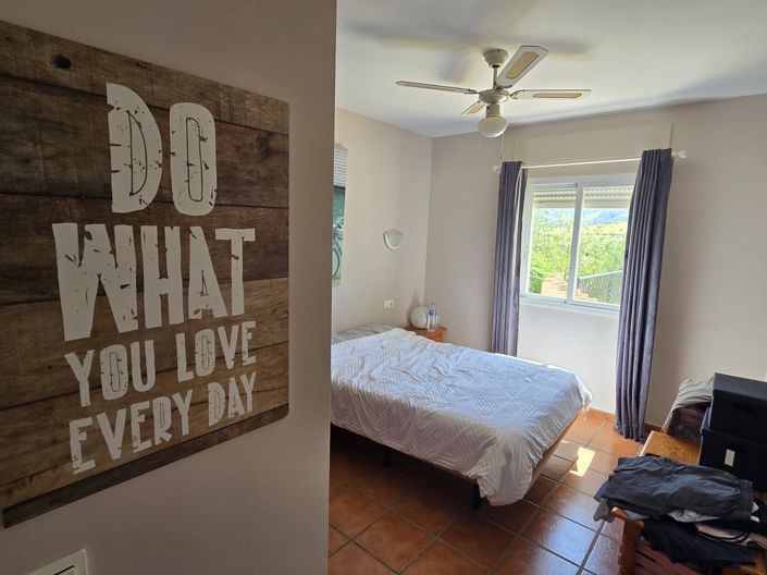 Image No.19-6 Bed Villa for sale