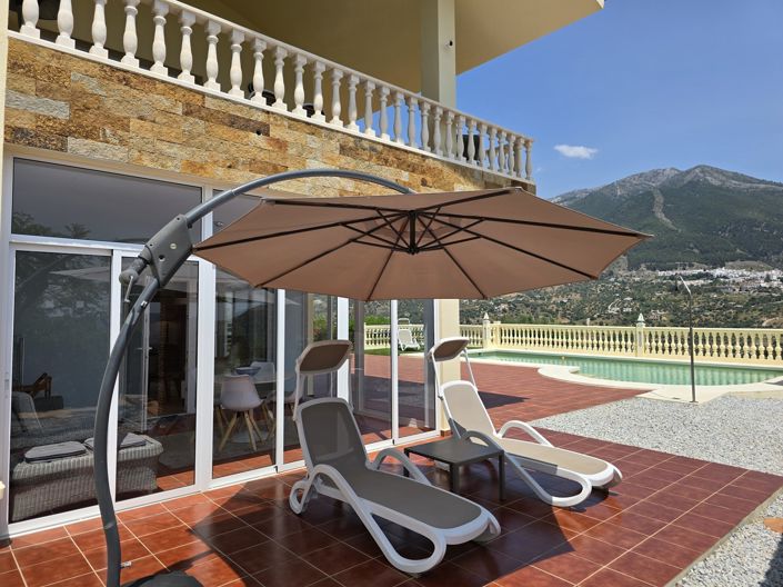 Image No.17-4 Bed Villa for sale