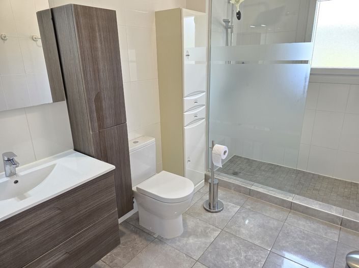 Image No.33-4 Bed Villa for sale