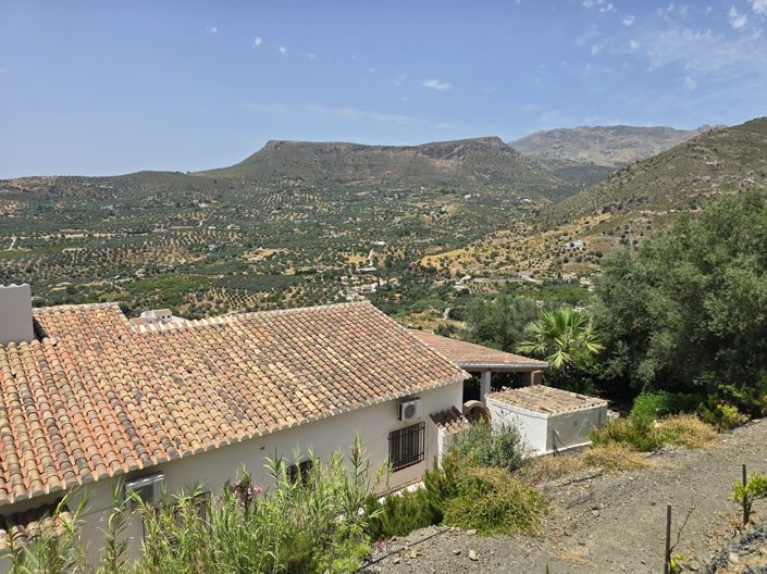 Image No.25-3 Bed Villa for sale