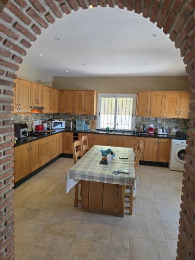 Image No.33-3 Bed Villa for sale