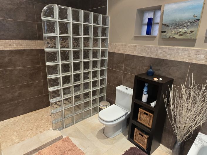 Image No.42-3 Bed Villa for sale