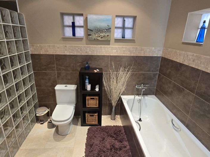 Image No.44-3 Bed Villa for sale