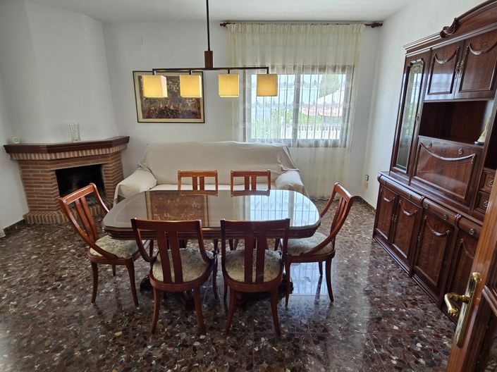 Image No.30-4 Bed Villa for sale