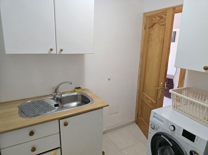 Image No.37-3 Bed Villa for sale