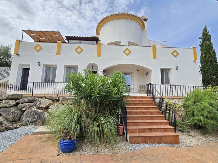 Image No.51-3 Bed Villa for sale