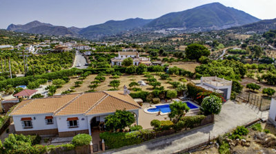 1369-villa-for-sale-in-venta-baja-48501-large