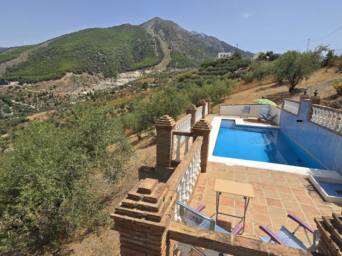 Image No.4-4 Bed Village House for sale