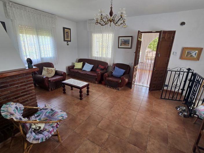 Image No.17-4 Bed Village House for sale