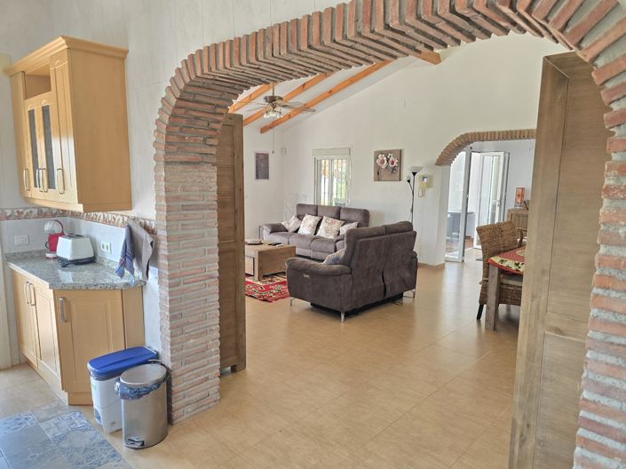 Image No.24-4 Bed Villa for sale