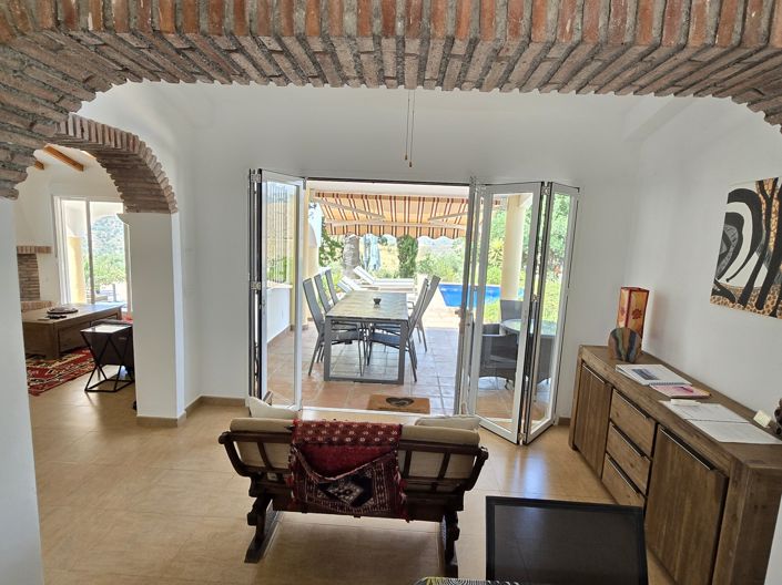 Image No.26-4 Bed Villa for sale