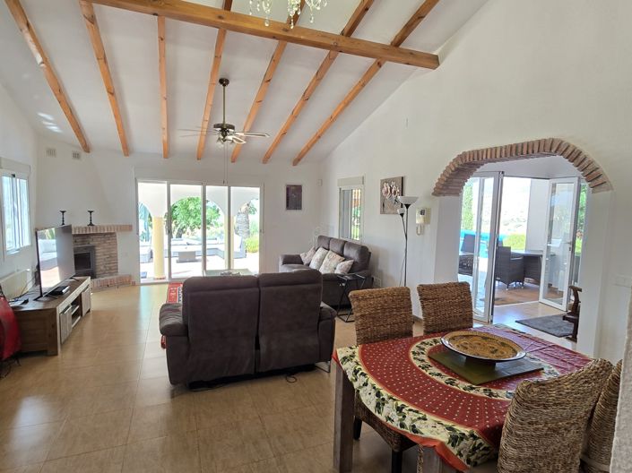 Image No.29-4 Bed Villa for sale