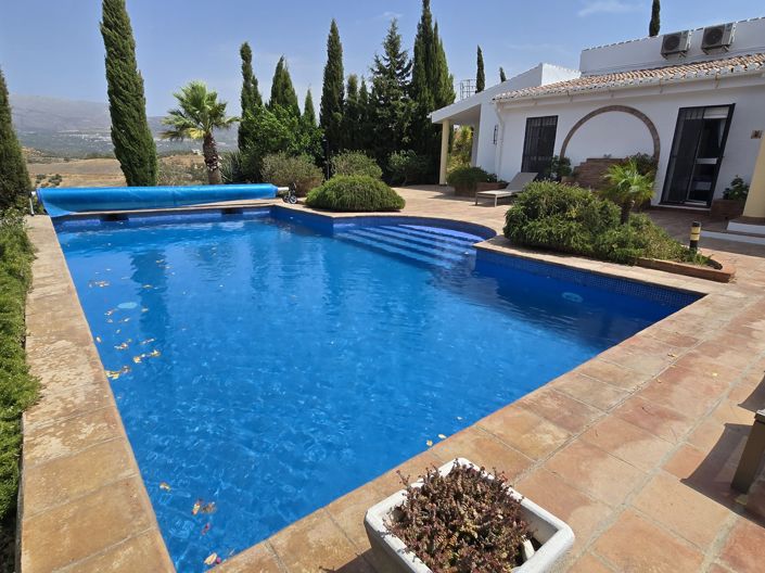 Image No.11-4 Bed Villa for sale