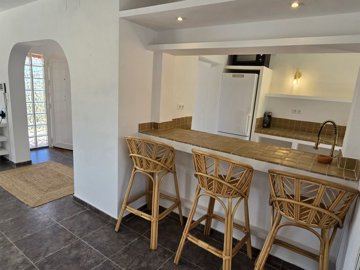 1383-villa-for-sale-in-alcaucin-48751-large