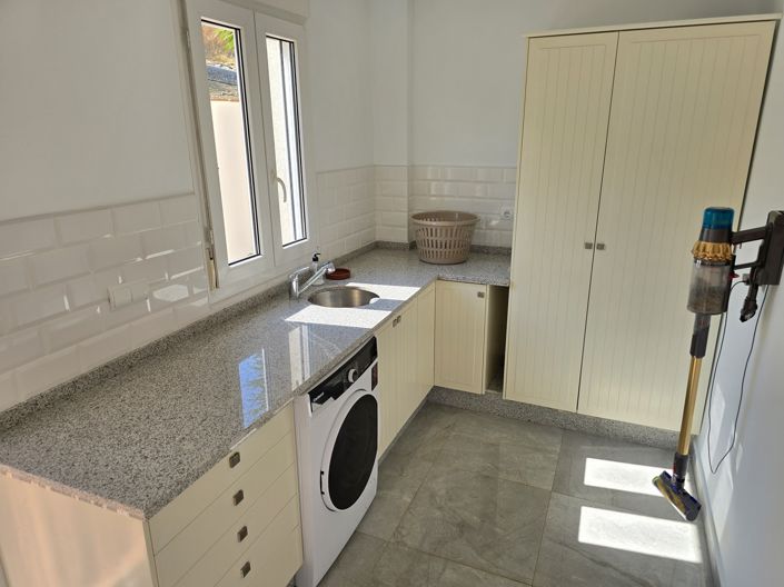 Image No.27-4 Bed Villa for sale