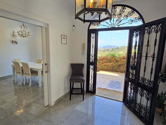 Image No.24-4 Bed Villa for sale