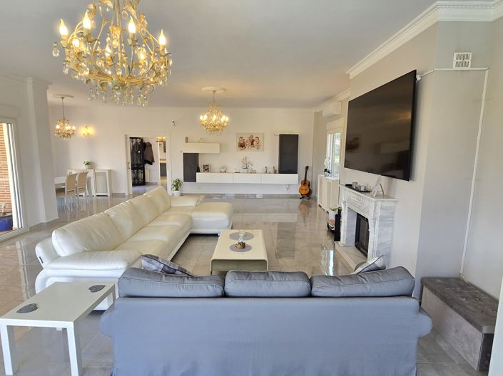 Image No.31-4 Bed Villa for sale