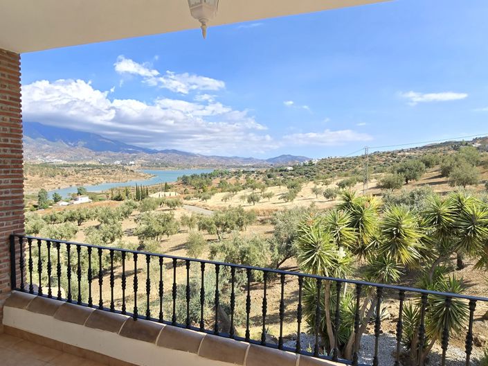 Image No.39-4 Bed Villa for sale