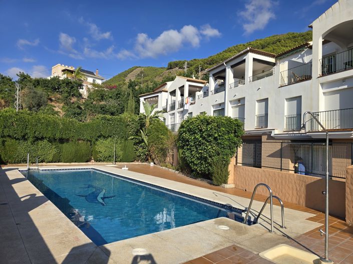 Image No.4-3 Bed Village House for sale