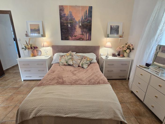 Image No.26-5 Bed Villa for sale