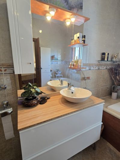 Image No.31-5 Bed Villa for sale