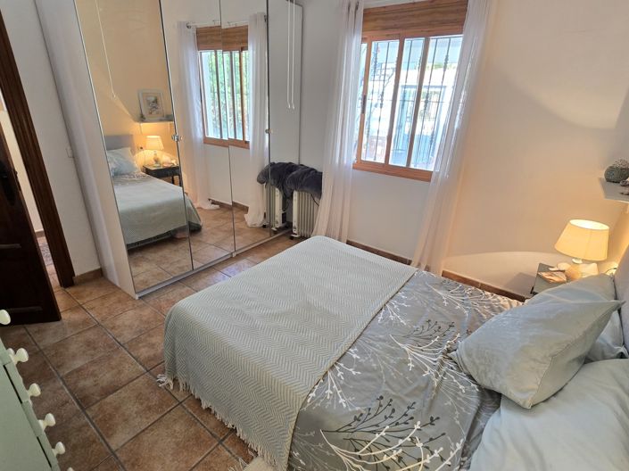 Image No.36-5 Bed Villa for sale