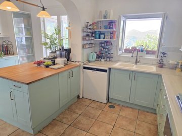 1390-villa-for-sale-in-canillas-de-aceituno-4