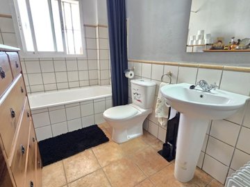 1389-villa-for-sale-in-periana-49441-large