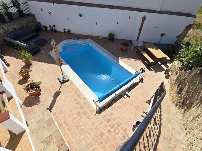 Image No.30-2 Bed Villa for sale