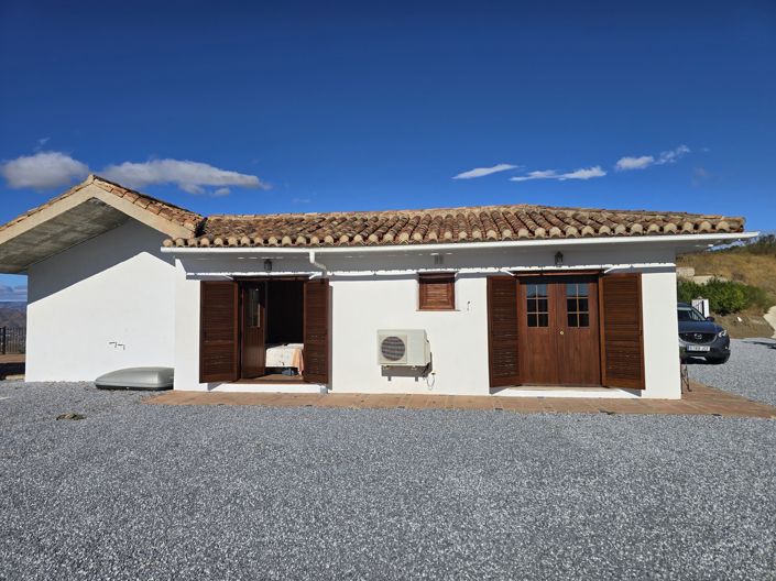 Image No.37-4 Bed Villa for sale