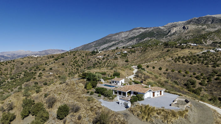 Image No.48-4 Bed Villa for sale