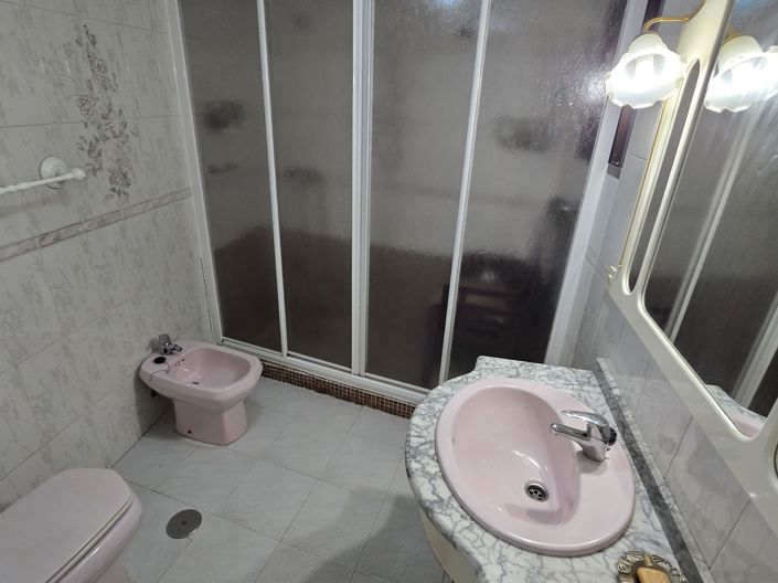 Image No.23-6 Bed Village House for sale