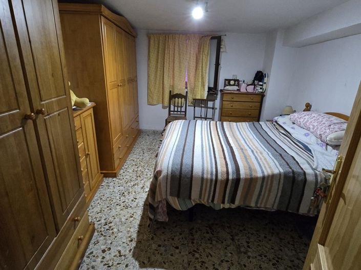 Image No.32-6 Bed Village House for sale