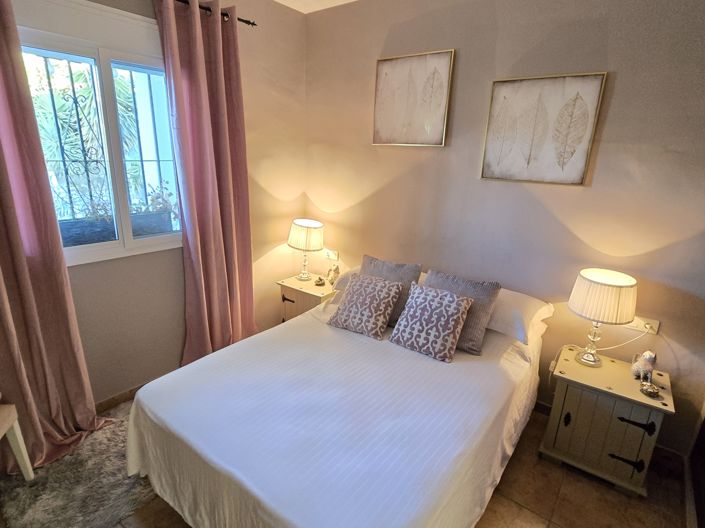 Image No.32-3 Bed Villa for sale