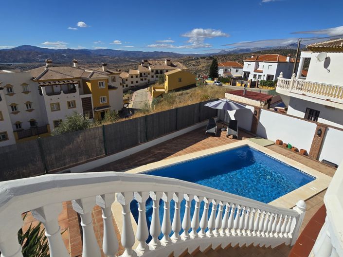 Image No.11-3 Bed Villa for sale