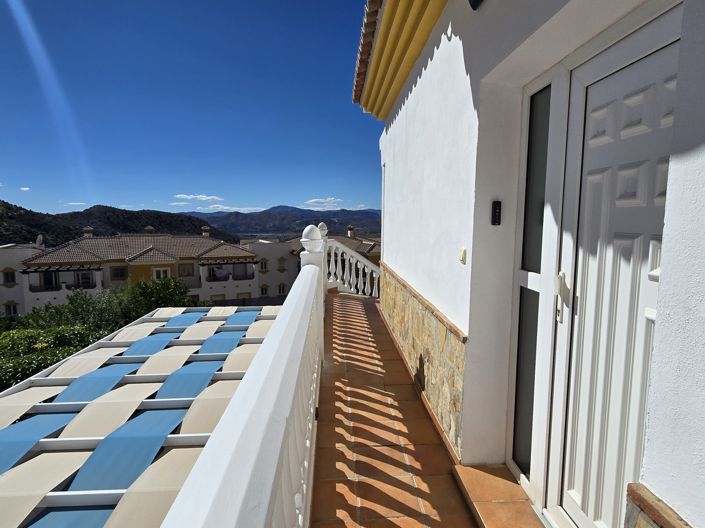 Image No.15-3 Bed Villa for sale