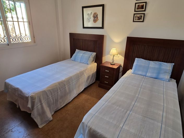 Image No.27-3 Bed Villa for sale