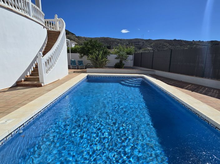 Image No.7-3 Bed Villa for sale