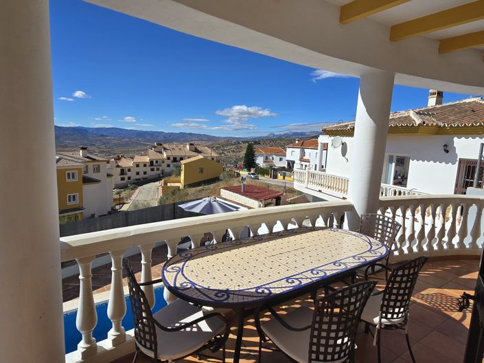 Image No.8-3 Bed Villa for sale