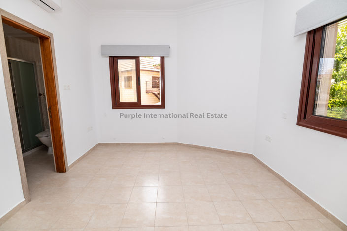 Image No.22-4 Bed Villa for sale