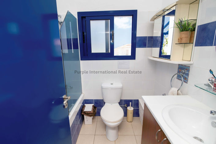 Image No.19-3 Bed Villa for sale