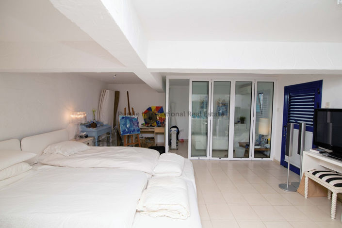 Image No.23-3 Bed Villa for sale